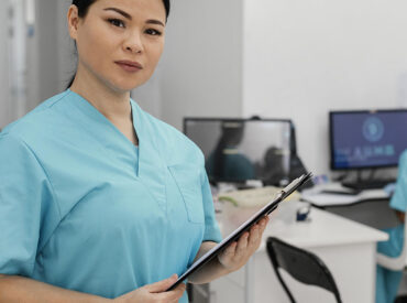 NURSES FOR CLINICS
